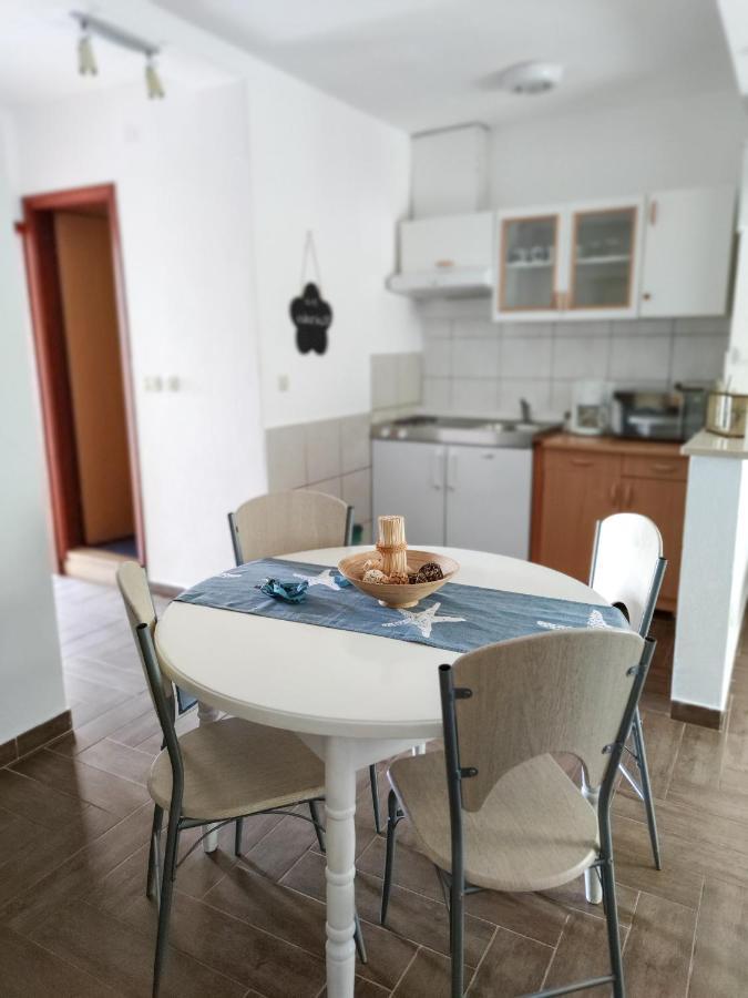Apartments And Rooms Marica Makarska Exterior foto